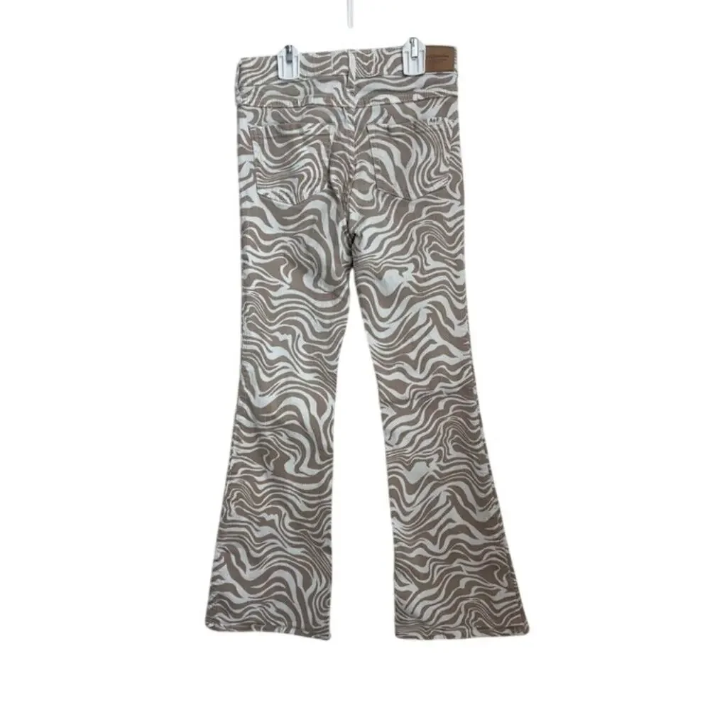 Girls Abercrombie & Fitch Cream Zebra High Rise Flare Jean Size 9/10
